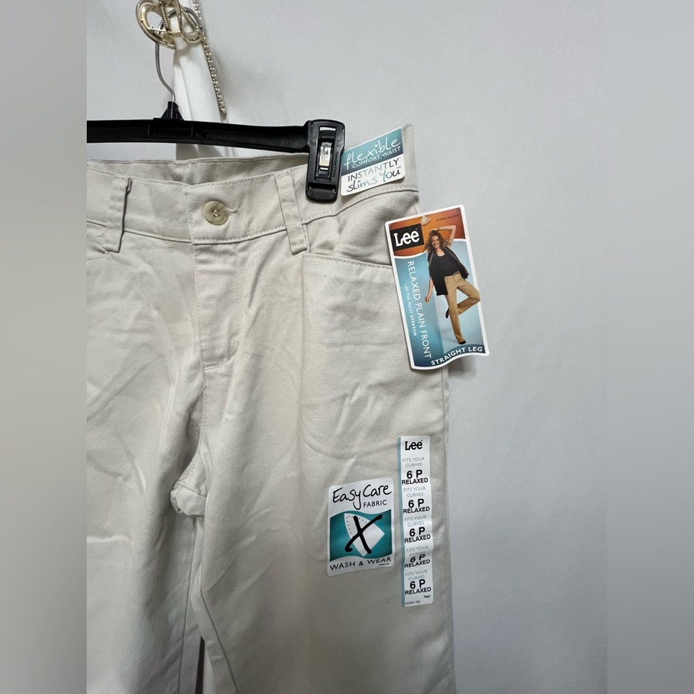 NWT Relaxed Fit woman Pants - Off-White SIZE 6P
